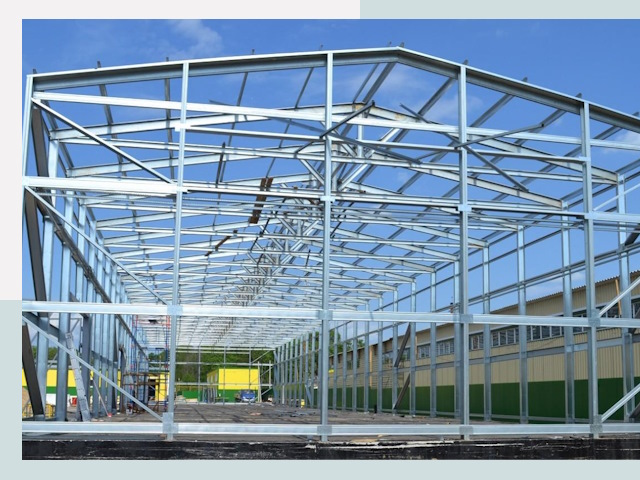 Строительство фабрик в Лянторе