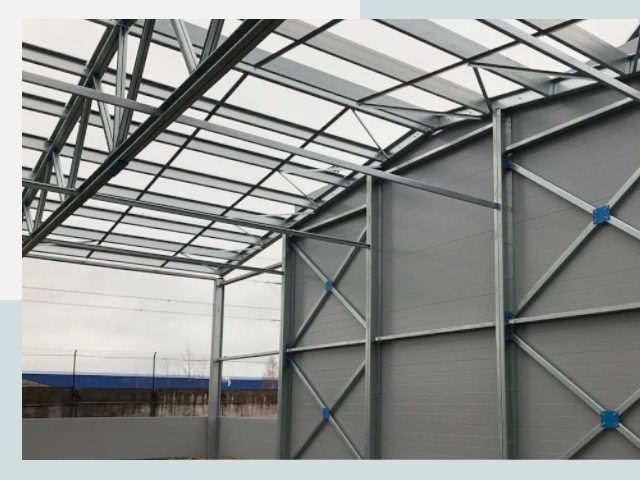 Каркасные ангары от СтальСтрой-Лнт по цене от 614 руб.