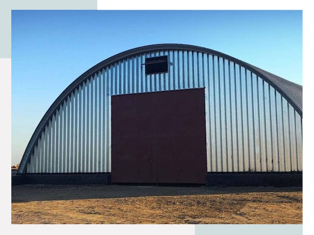 Арочные ангары в Лянторе
