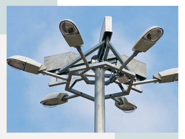 Монтаж осветительных мачт в Лянторе