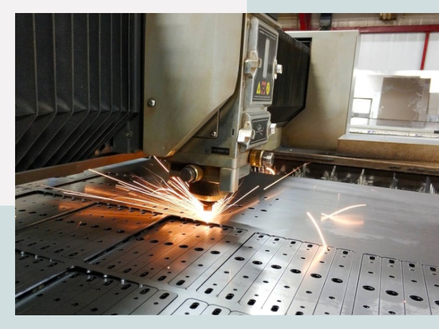Лазерная резка металла в Лянторе от 614 руб.